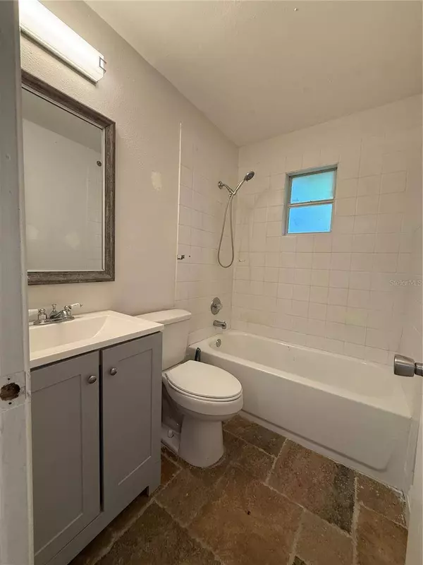 1523 S MELLONVILLE AVE, Sanford, FL 32771