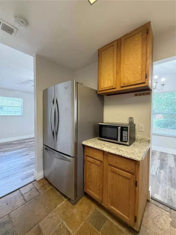 1523 S MELLONVILLE AVE, Sanford, FL 32771