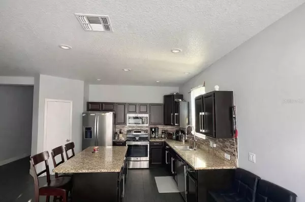 3951 ETERNITY CIR, St Cloud, FL 34772