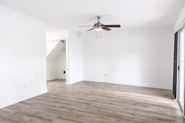 11008 YORKSHIRE RIDGE CT, Orlando, FL 32837
