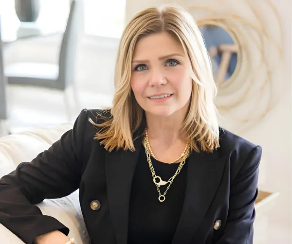 Joni LPT Marketing Pic  (Facebook Post)