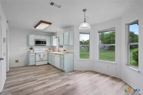 3302 Littleleaf DR, Killeen, TX 76549