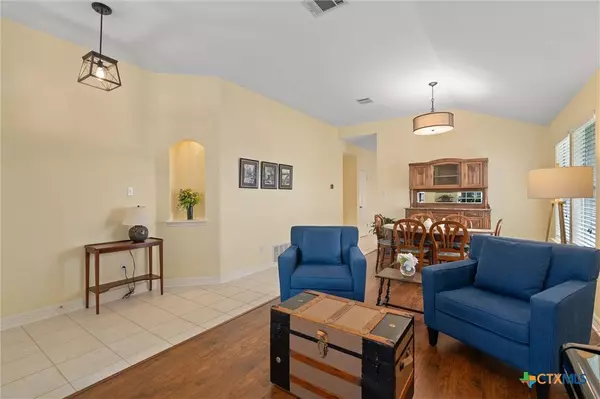 3409 Sauls DR, Austin, TX 78728