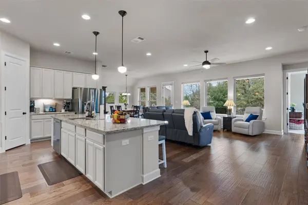 401 Granite Rock LN, Georgetown, TX 78628