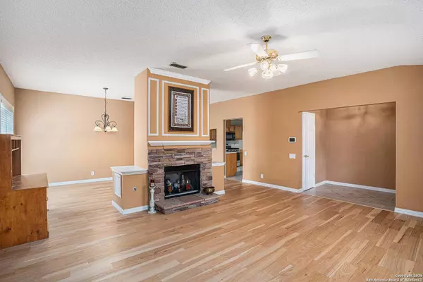 11610 Barrow, San Antonio, TX 78253