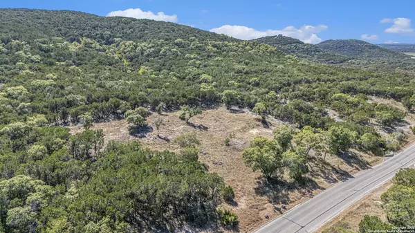 355 Pr 1709, Mico, TX 78056