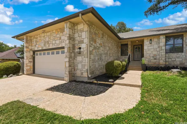28007 ROCKY HOLW, San Antonio, TX 78258