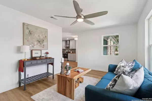 554 Hatfield, San Antonio, TX 78227