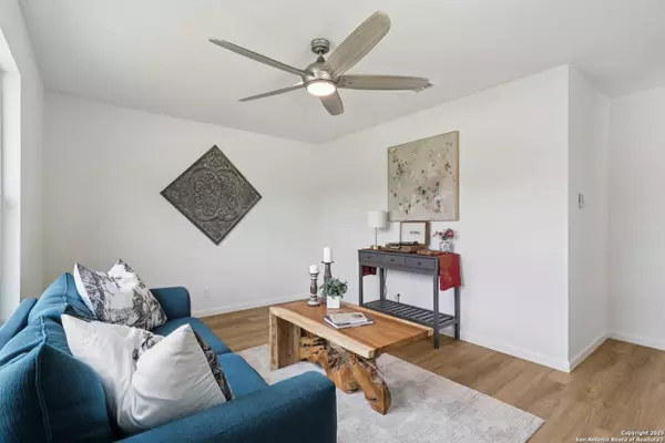 554 Hatfield, San Antonio, TX 78227