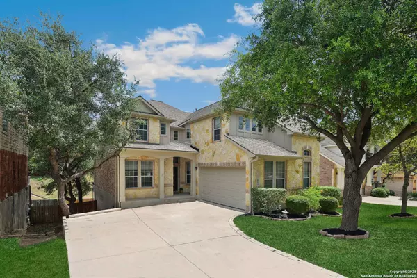 8203 Setting Moon, San Antonio, TX 78255