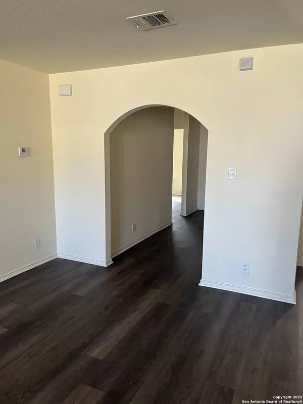 7234 Autumn Wls, Converse, TX 78109