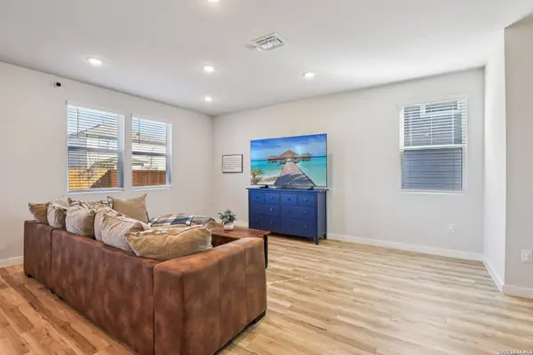 5703 Topaz Way, San Antonio, TX 78222