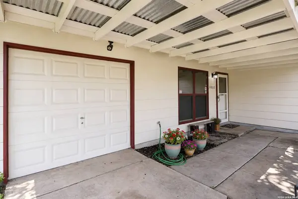 4802 Castle Bridge, San Antonio, TX 78218