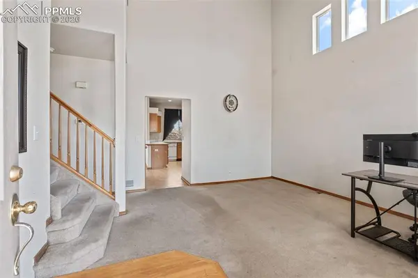 5136 Sacred Feather DR, Colorado Springs, CO 80916