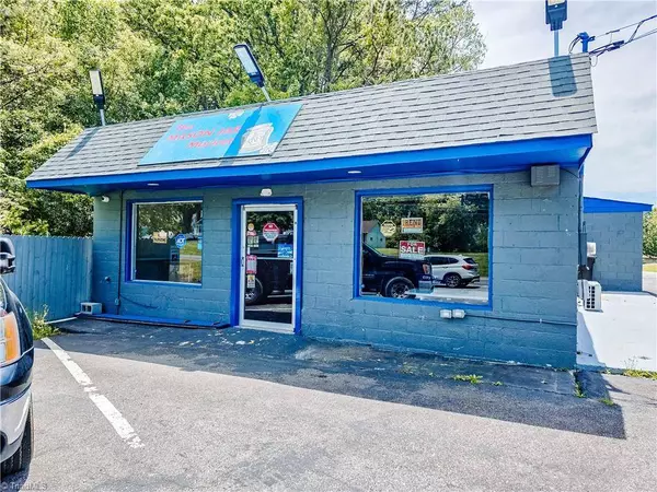 1515 Fancy Gap RD, Mount Airy, NC 27030