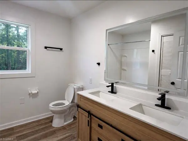 184 Terri LN, Mount Airy, NC 27030