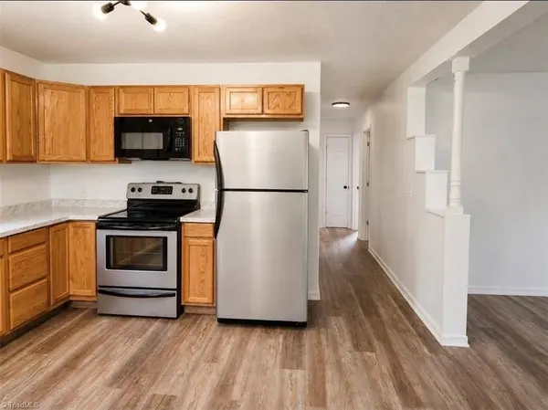 184 Terri LN, Mount Airy, NC 27030