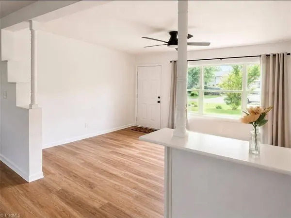 184 Terri LN, Mount Airy, NC 27030