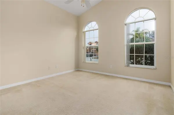 626 CORVINA DR, Davenport, FL 33897
