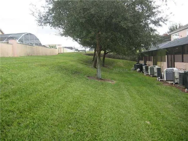 2411 SILVER PALM DR, Kissimmee, FL 34747
