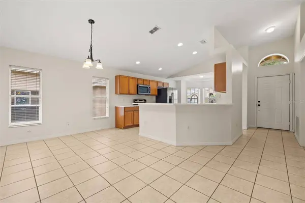 141 RICHMOND DR, Davenport, FL 33896