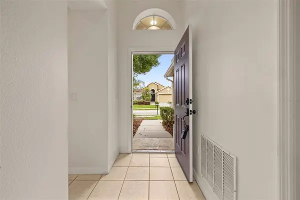 141 RICHMOND DR, Davenport, FL 33896