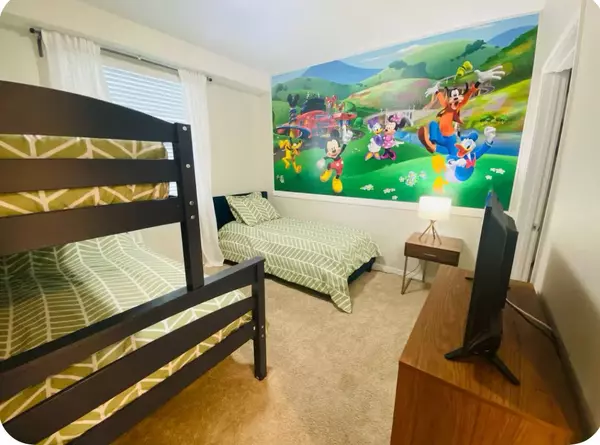 Kissimmee, FL 34746-5511,4741 Clock Tower Dr #305