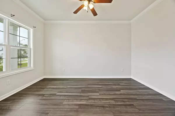 296 Torslanda Ln, Summerville, SC 29486