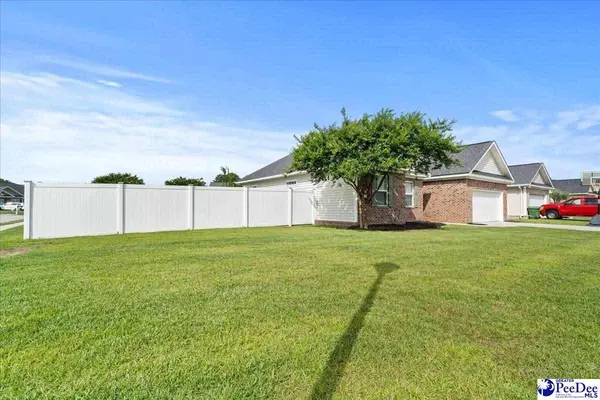1337 Millbank Dr, Florence, SC 29501