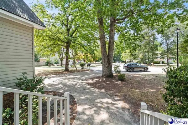 4022 Roxboro Ct, Florence, SC 29501