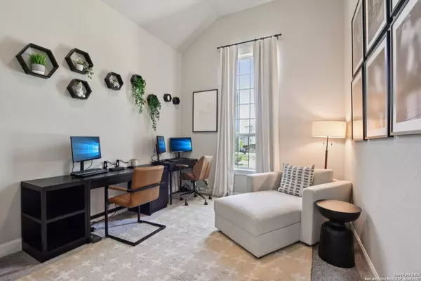 22810 Avon, San Antonio, TX 78258