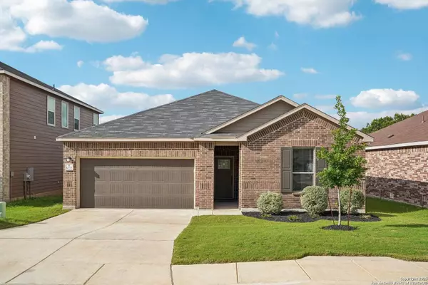 5222 Wolf Bane, San Antonio, TX 78261