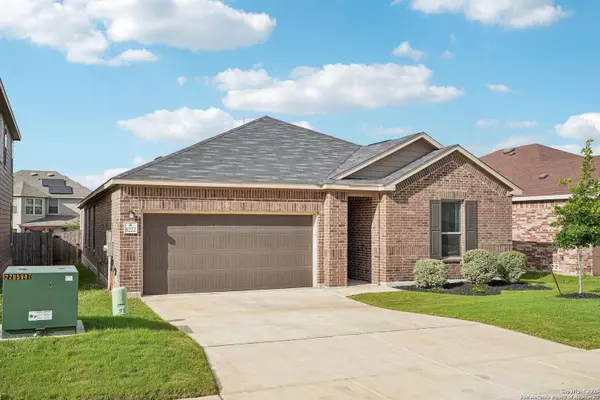 5222 Wolf Bane, San Antonio, TX 78261