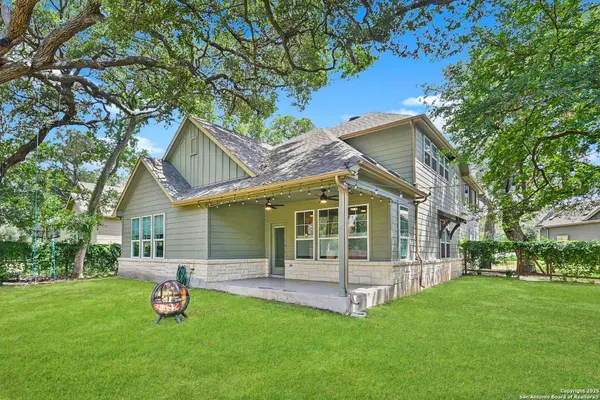 8801 Canopy Bnd, Schertz, TX 78154