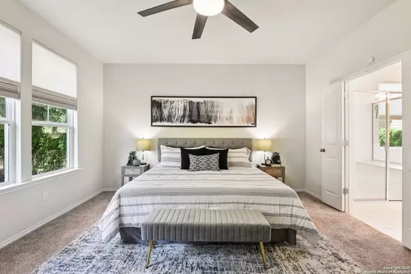 8801 Canopy Bnd, Schertz, TX 78154