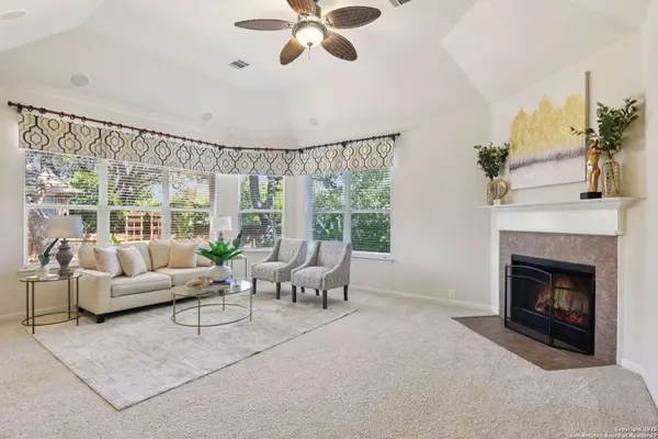 914 Desert Blf, San Antonio, TX 78258