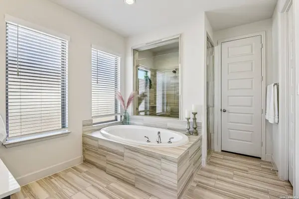 9403 Aggie Run, San Antonio, TX 78254