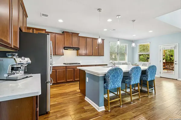 7139 Ravensdale, San Antonio, TX 78250