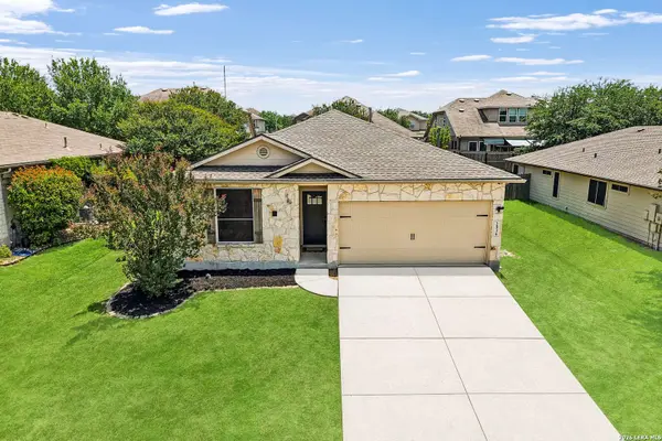 2936 Redtip Dr, Schertz, TX 78108