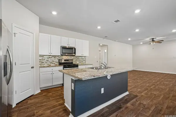 13851 Siltstone Loop, San Antonio, TX 78253