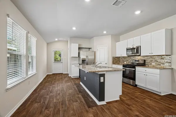 13851 Siltstone Loop, San Antonio, TX 78253