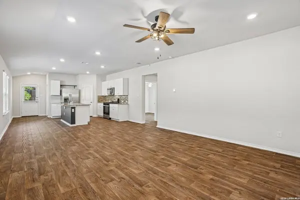 13851 Siltstone Loop, San Antonio, TX 78253