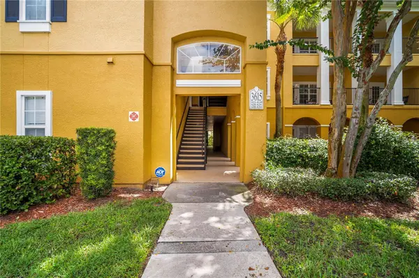 3615 CONROY RD #614, Orlando, FL 32839