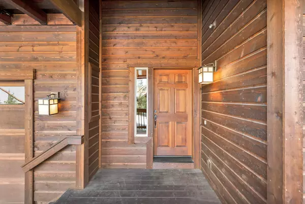 10237 Winter Creek Loop, Truckee, NV 96161