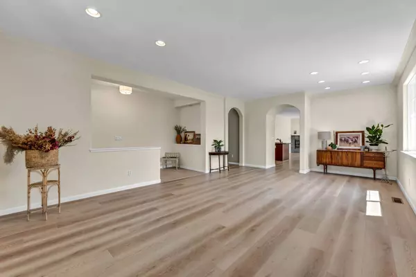 2467 Sorrento Ct, Sparks, NV 89434-2240