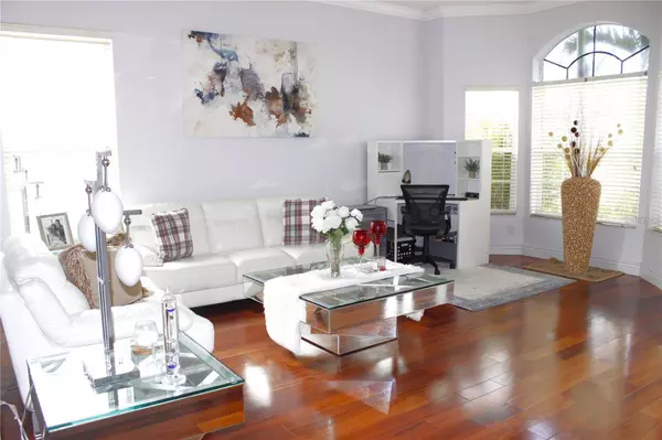 1842 RIDGELAKE CT, Wesley Chapel, FL 33543