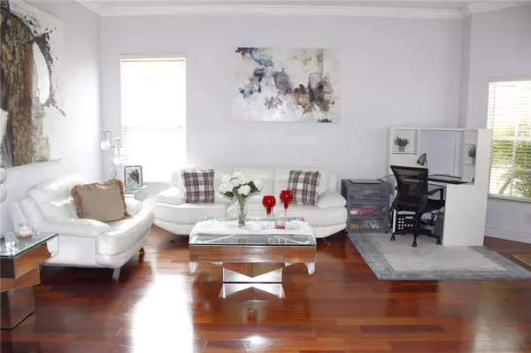 1842 RIDGELAKE CT, Wesley Chapel, FL 33543