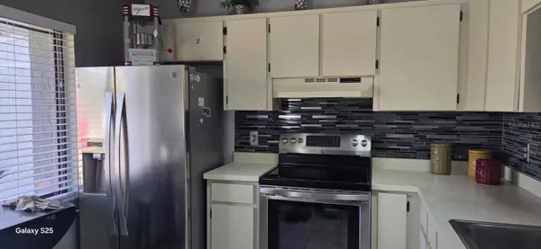 9910 BURL WAY, Orlando, FL 32817