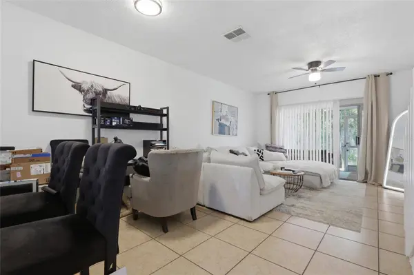 30029 GRANDA HILLS CT, Wesley Chapel, FL 33543
