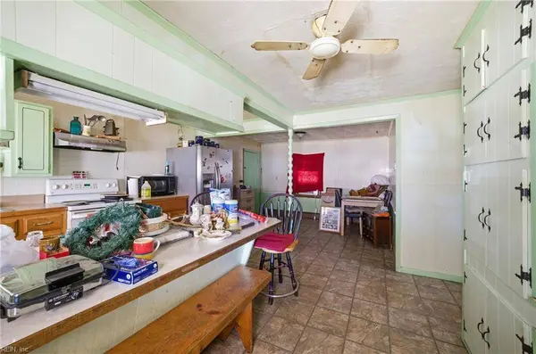 5437 Morris Neck RD, Virginia Beach, VA 23457
